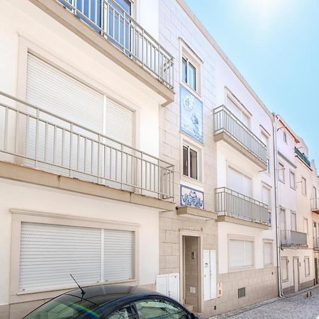 Charming Nazare Apartment-1 Minute To The Beach 外观 照片